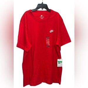 Nike Men's Vibrant Red Short Sleeve Tee